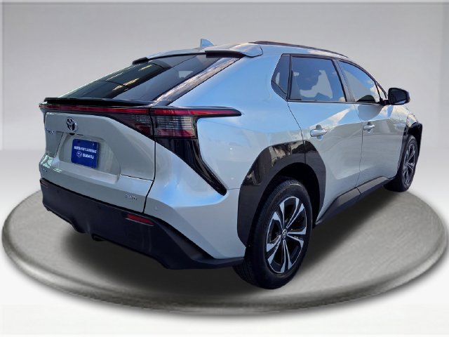 Used 2025 Toyota bZ4X AWD image 11