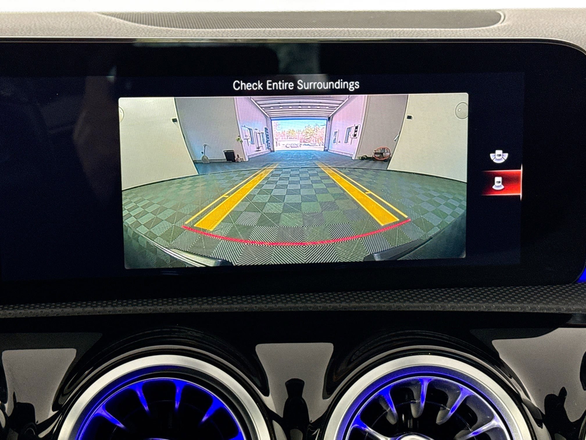Used 2021 Mercedes-Benz CLA 250 4MATIC image 28
