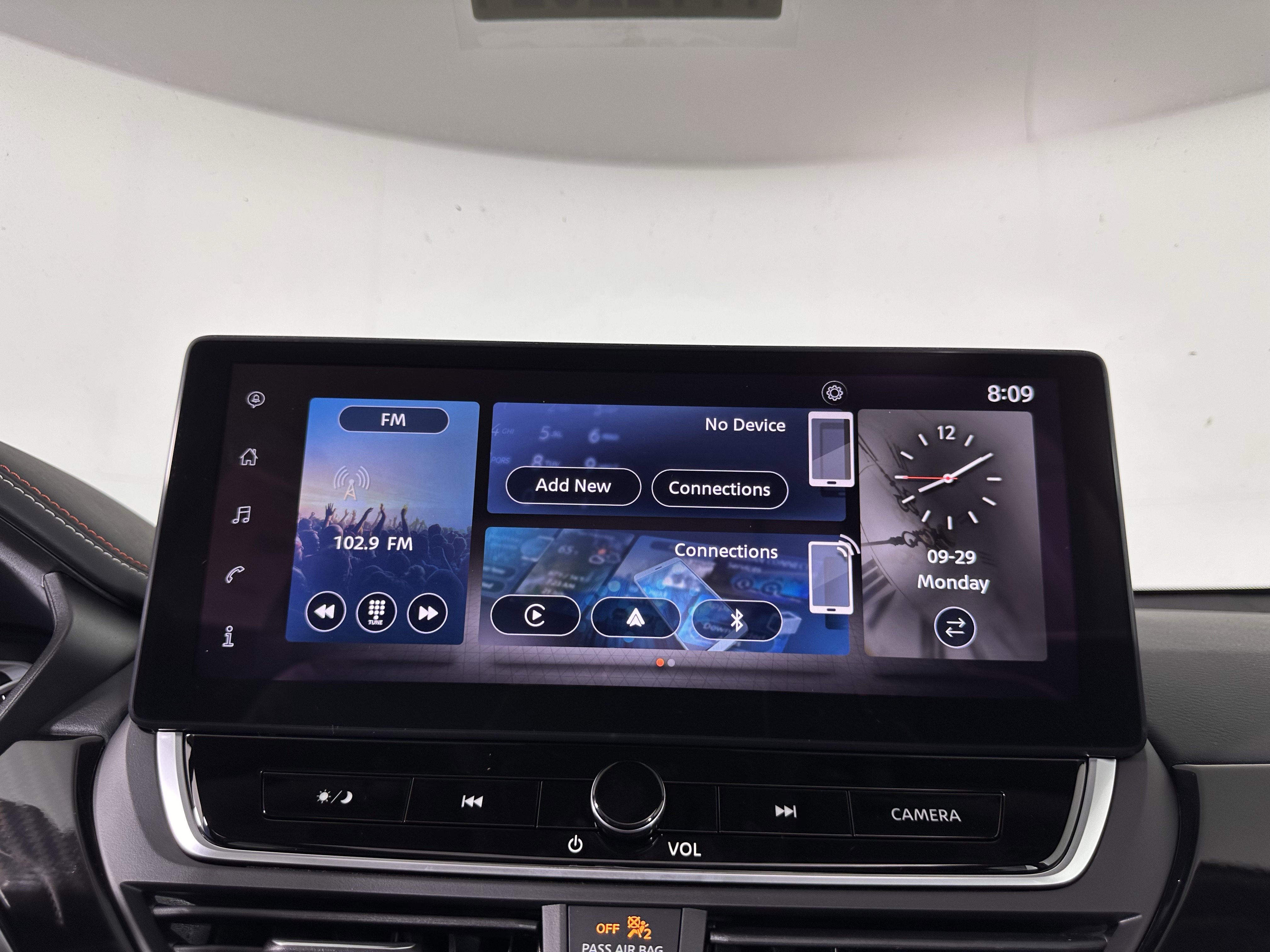 New 2025 Nissan Altima 2.5 SR w/ SR Premium Package image 37