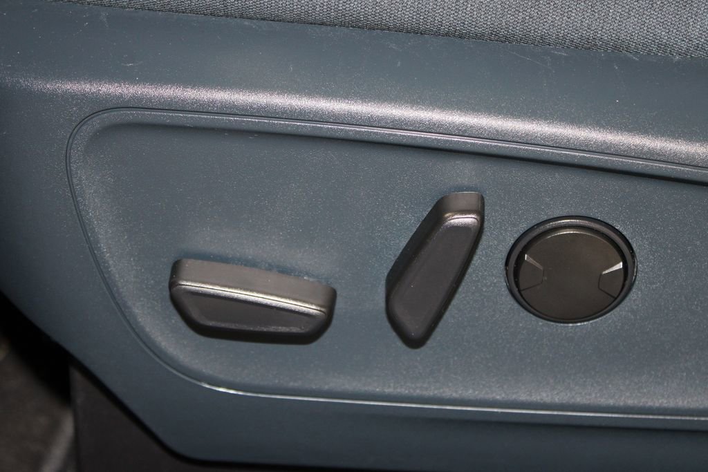 Used 2025 Ford Maverick XLT w/ XLT Luxury Package image 17