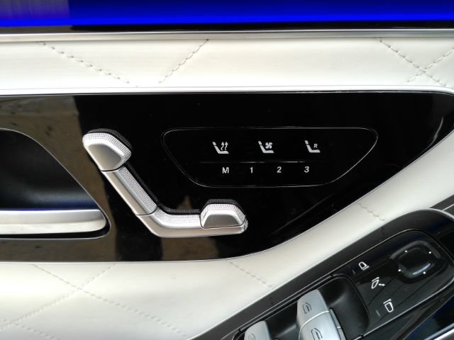 Used 2023 Mercedes-Benz S 580 4MATIC Sedan image 17