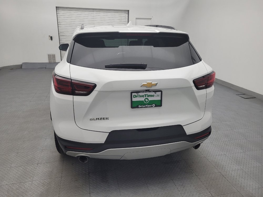 Used 2024 Chevrolet Blazer LT w/ Convenience Package FWD image 6