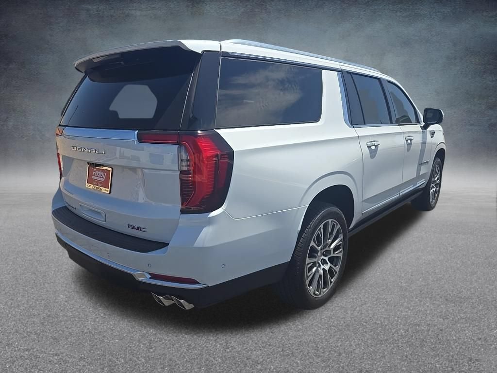 New 2026 GMC Yukon XL Denali w/ Denali Reserve Package AWD/4WD image 3