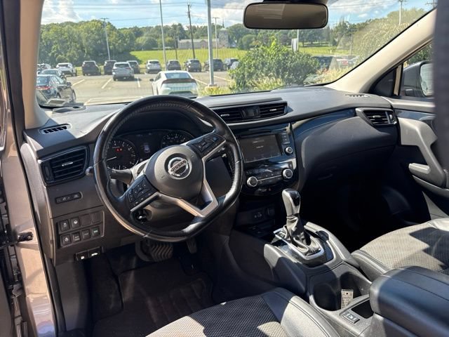 Used 2022 Nissan Rogue Sport SV w/ Technology Package AWD/4WD image 27