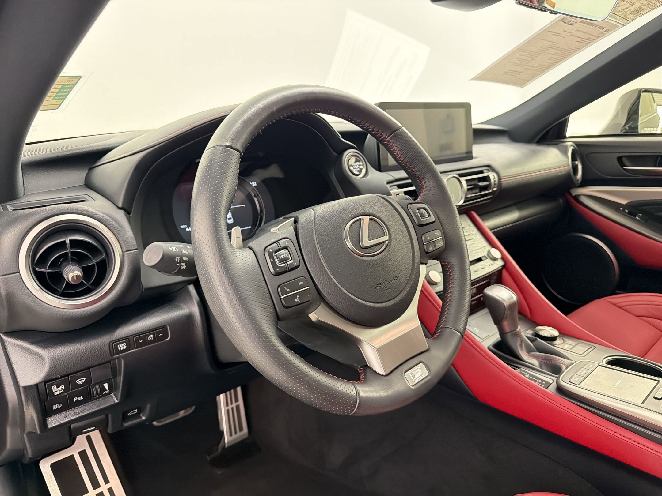 Used 2023 Lexus RC 350 F Sport image 4