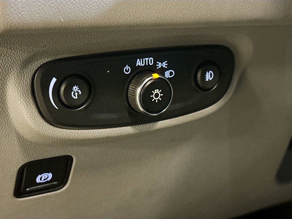 Used 2019 GMC Terrain SLT w/ Preferred Package image 10