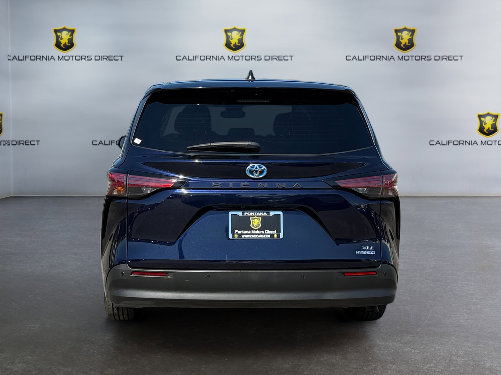 Used 2022 Toyota Sienna XLE image 4