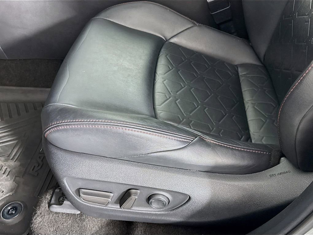 Used 2020 Toyota RAV4 TRD Off-Road image 21