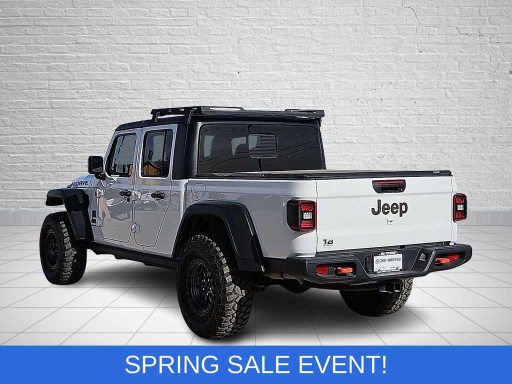 Used 2025 Jeep Gladiator Mojave w/ Convenience Group image 3