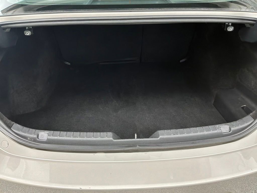 Used 2024 MAZDA MAZDA3 s FWD image 25