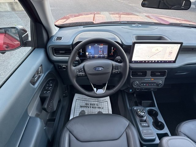 New 2025 Ford Maverick Lariat w/ Black Appearance Package image 29