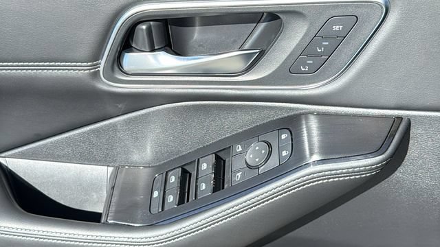 New 2026 Nissan Rogue Platinum AWD/4WD image 22