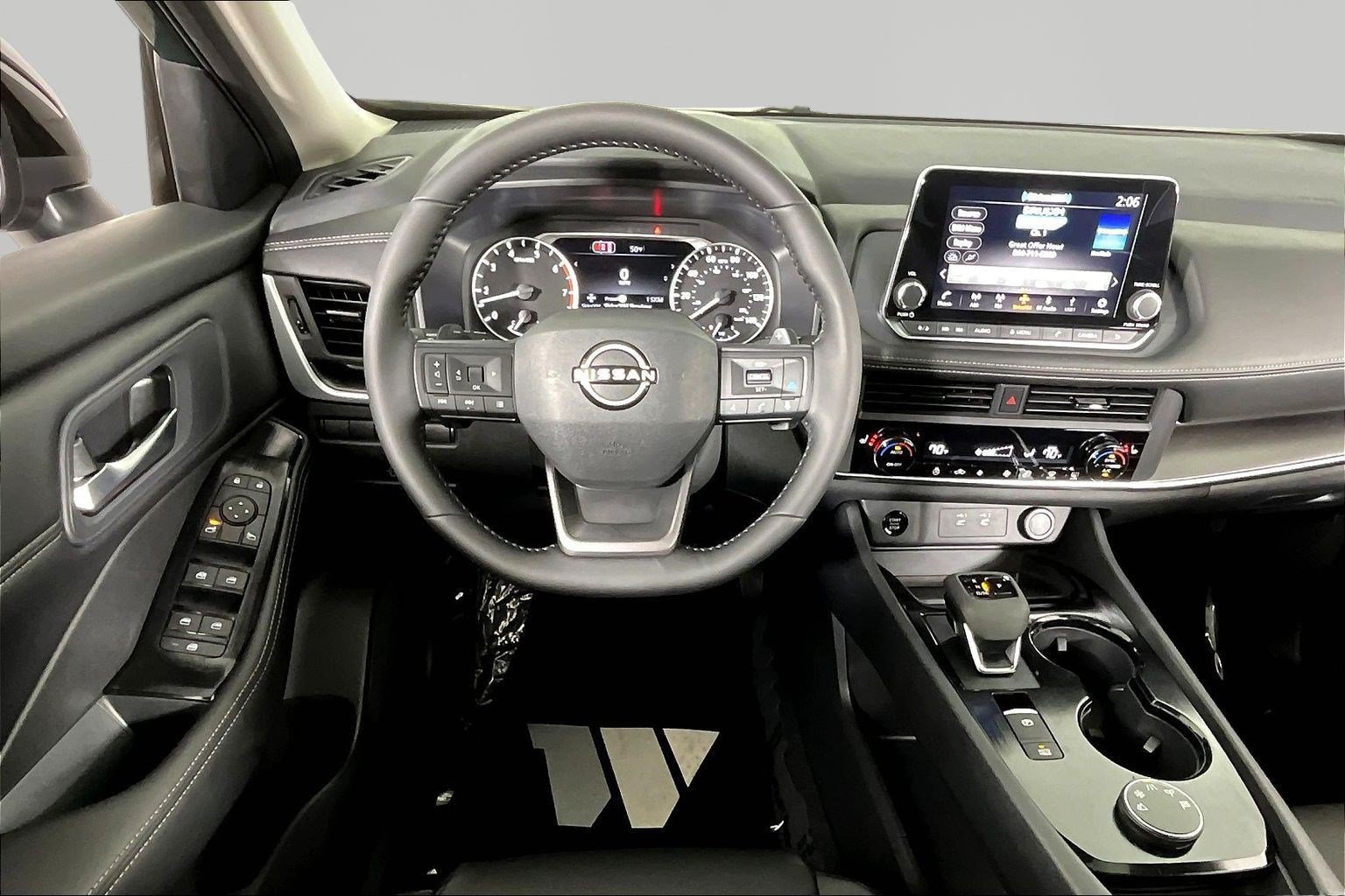 New 2026 Nissan Rogue Dark Armor AWD/4WD image 9