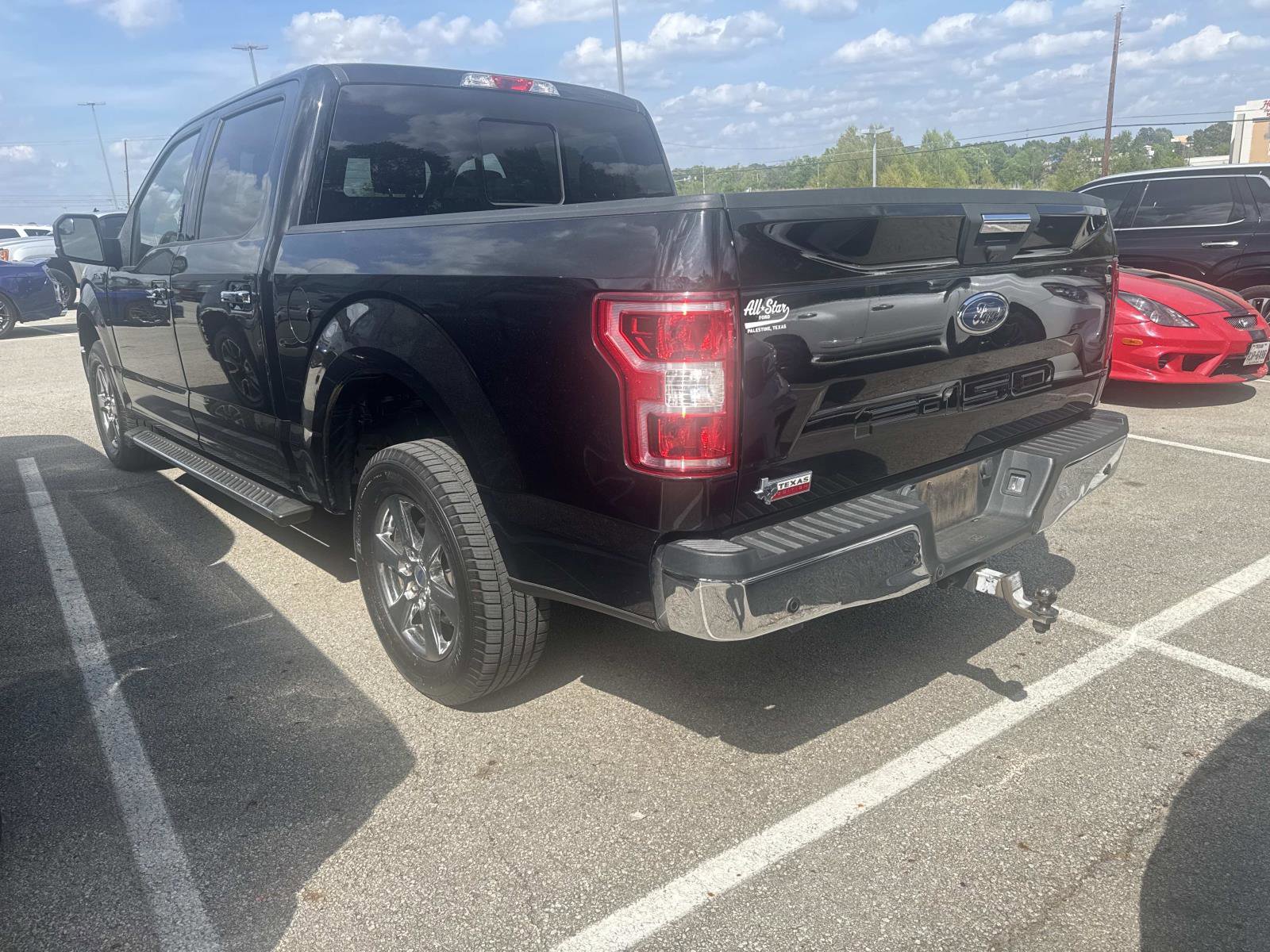 Used 2018 Ford F150 XLT w/ Equipment Group 302A Luxury AWD/4WD image 3