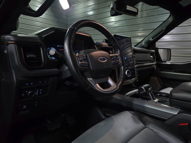 Used 2022 Ford F150 Lightning Lariat image 14