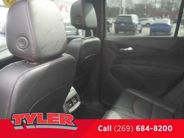 Used 2023 Chevrolet Equinox RS w/ RS Leather Package image 44