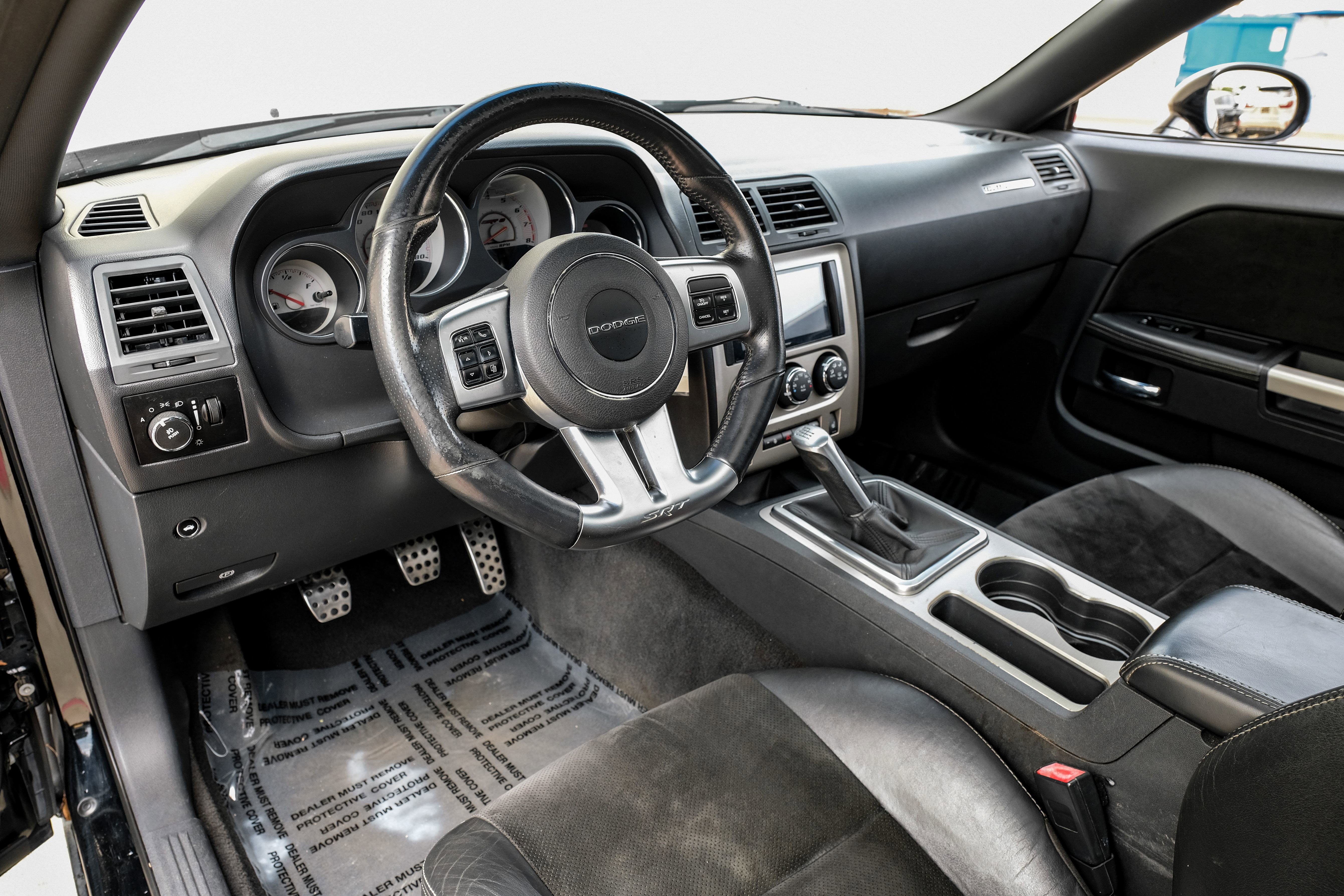 Used 2012 Dodge Challenger SRT8 RWD image 2