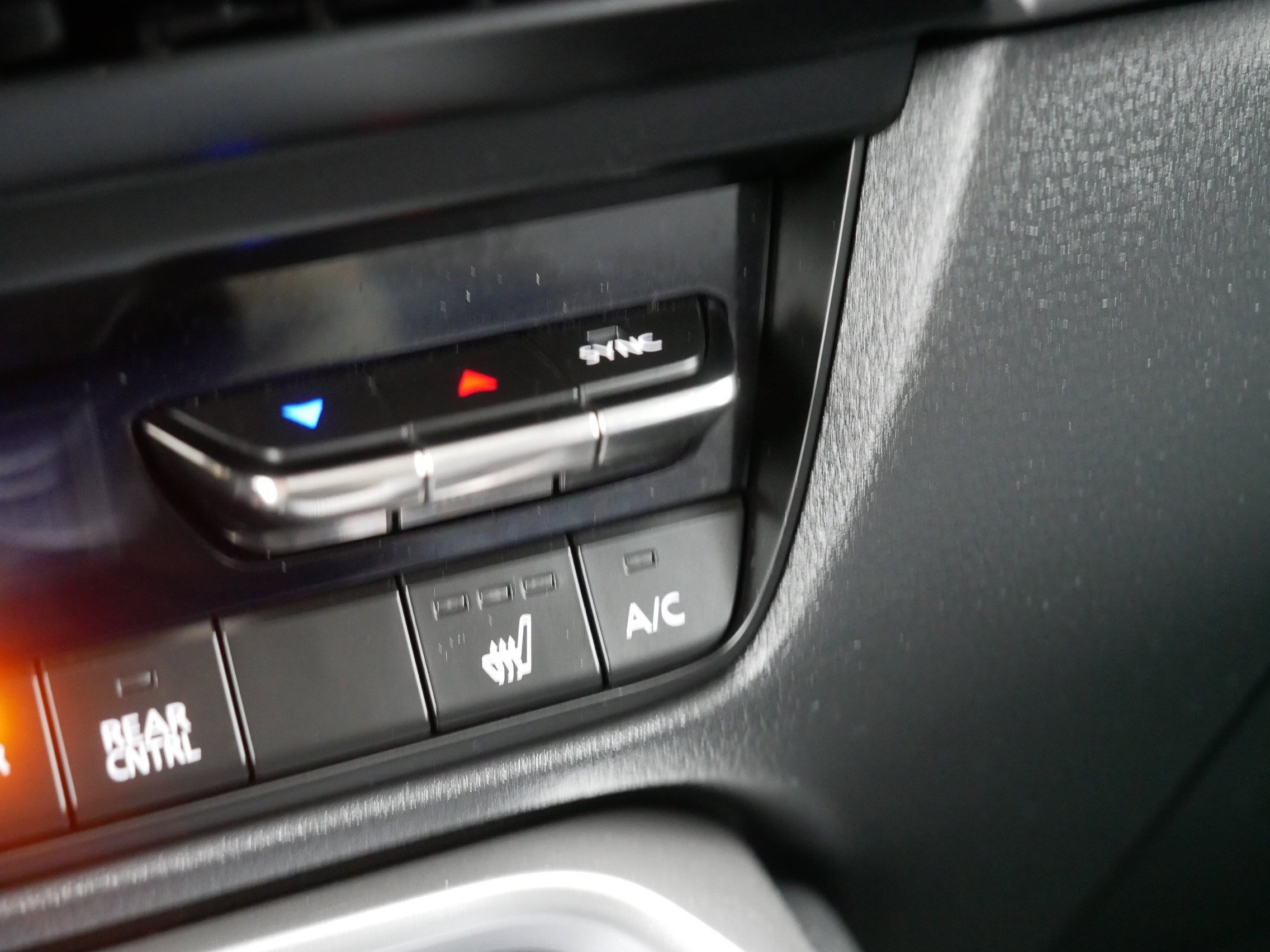 Used 2025 MAZDA CX-90 3.3 Turbo w/ Premium Sport Pkg image 33