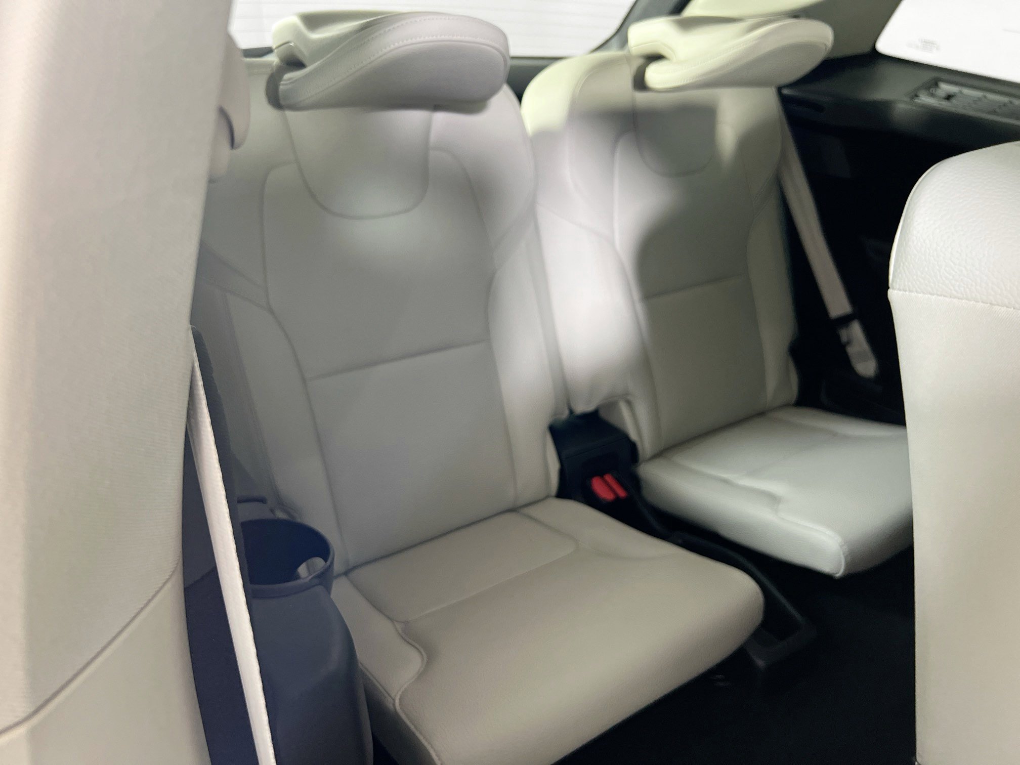 Used 2023 Volvo XC90 B6 Core w/ Protection Package Premier image 28