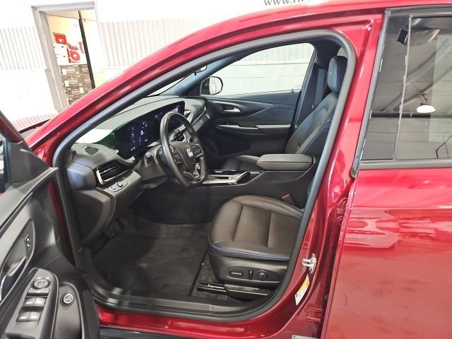 Used 2024 Buick Envista Sport Touring w/ Convenience I Package image 9