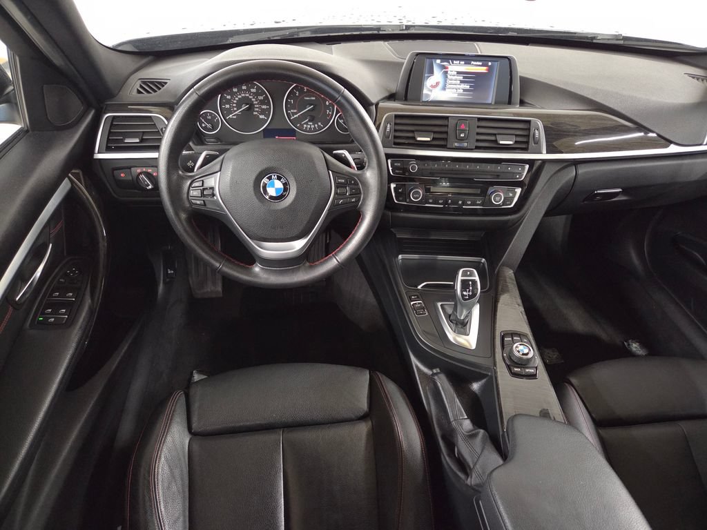 Used 2016 BMW 328i Sedan RWD image 18