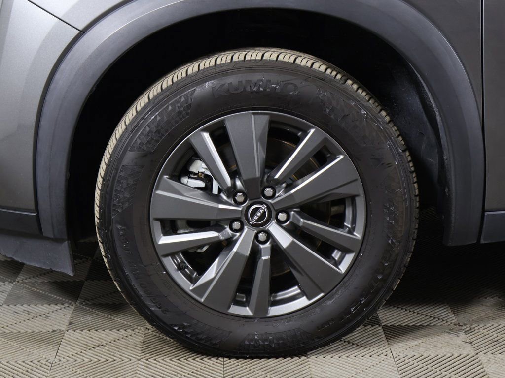 Used 2023 Nissan Pathfinder SV image 21