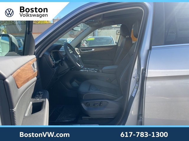 New 2026 Volkswagen Atlas SE image 10