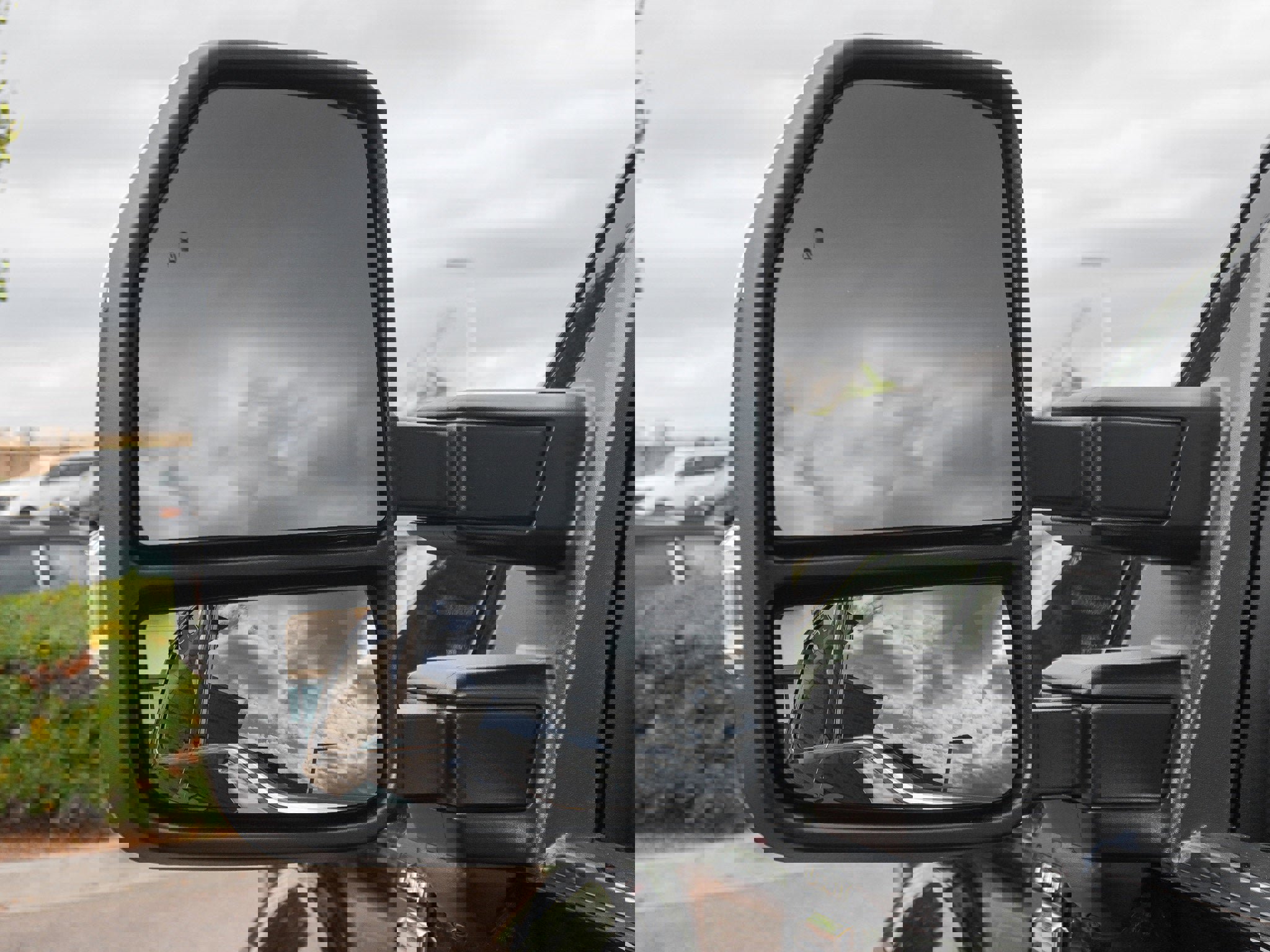 Used 2025 Ford F450 Lariat w/ Chrome Package image 15