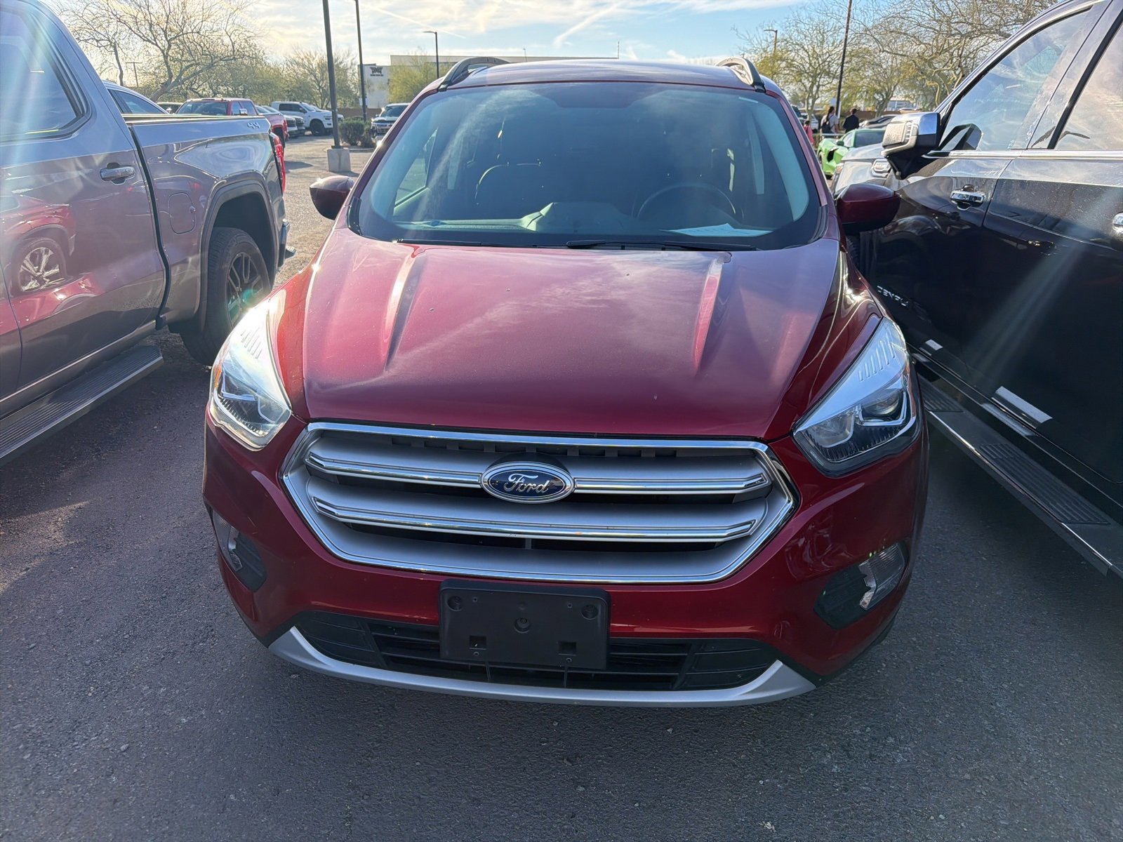 Used 2017 Ford Escape SE w/ SE Leather Comfort Package image 2