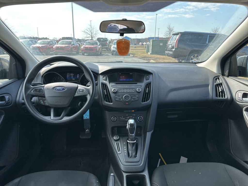 Used 2016 Ford Focus SE w/ Reverse Sensing Package image 19