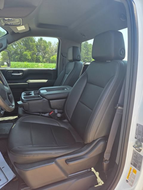 Used 2022 Chevrolet Silverado 2500 W/T w/ WT Fleet Convenience Package AWD/4WD image 4