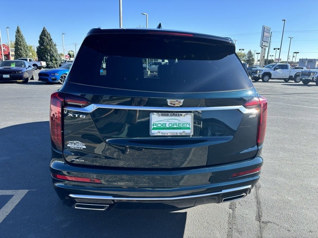 Used 2024 Cadillac XT6 Premium Luxury image 7