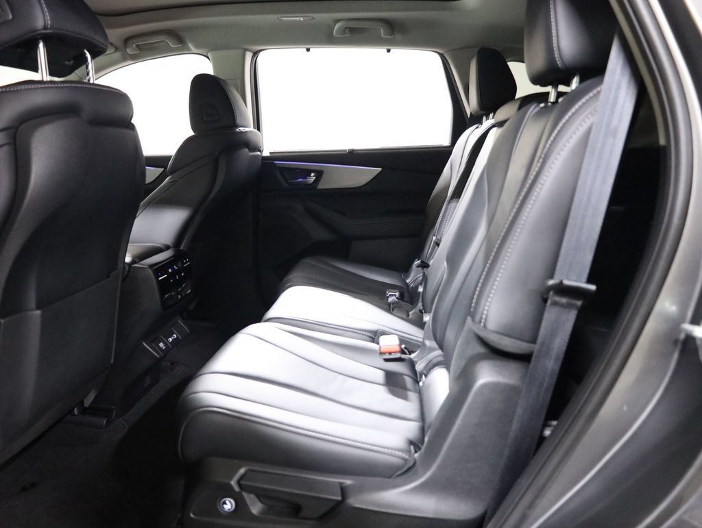 Used 2023 Acura MDX w/ Technology Package AWD/4WD image 60