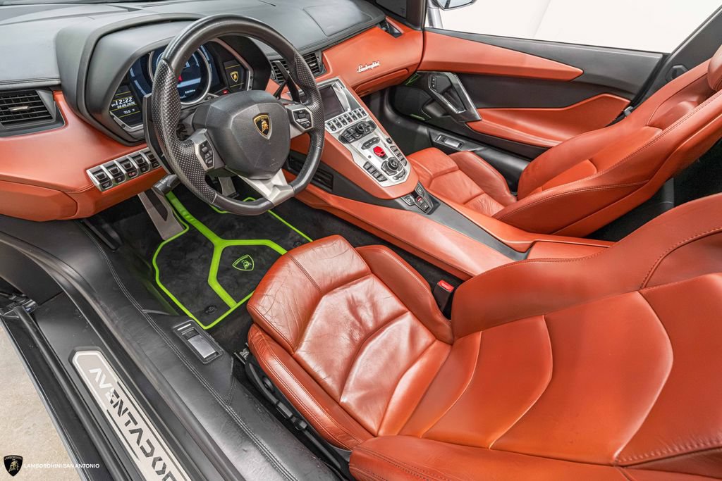 Used 2015 Lamborghini Aventador LP 700-4 AWD/4WD image 31