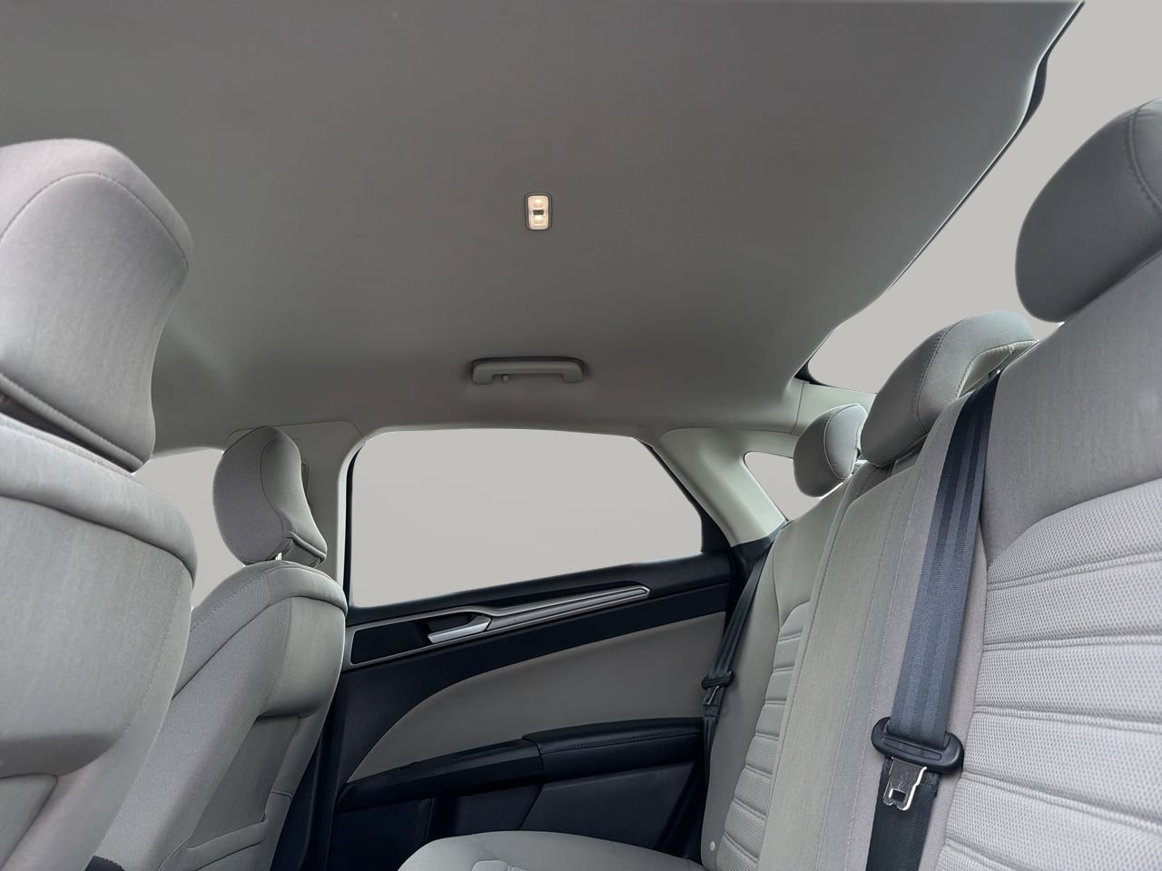 Used 2019 Ford Fusion S FWD image 16