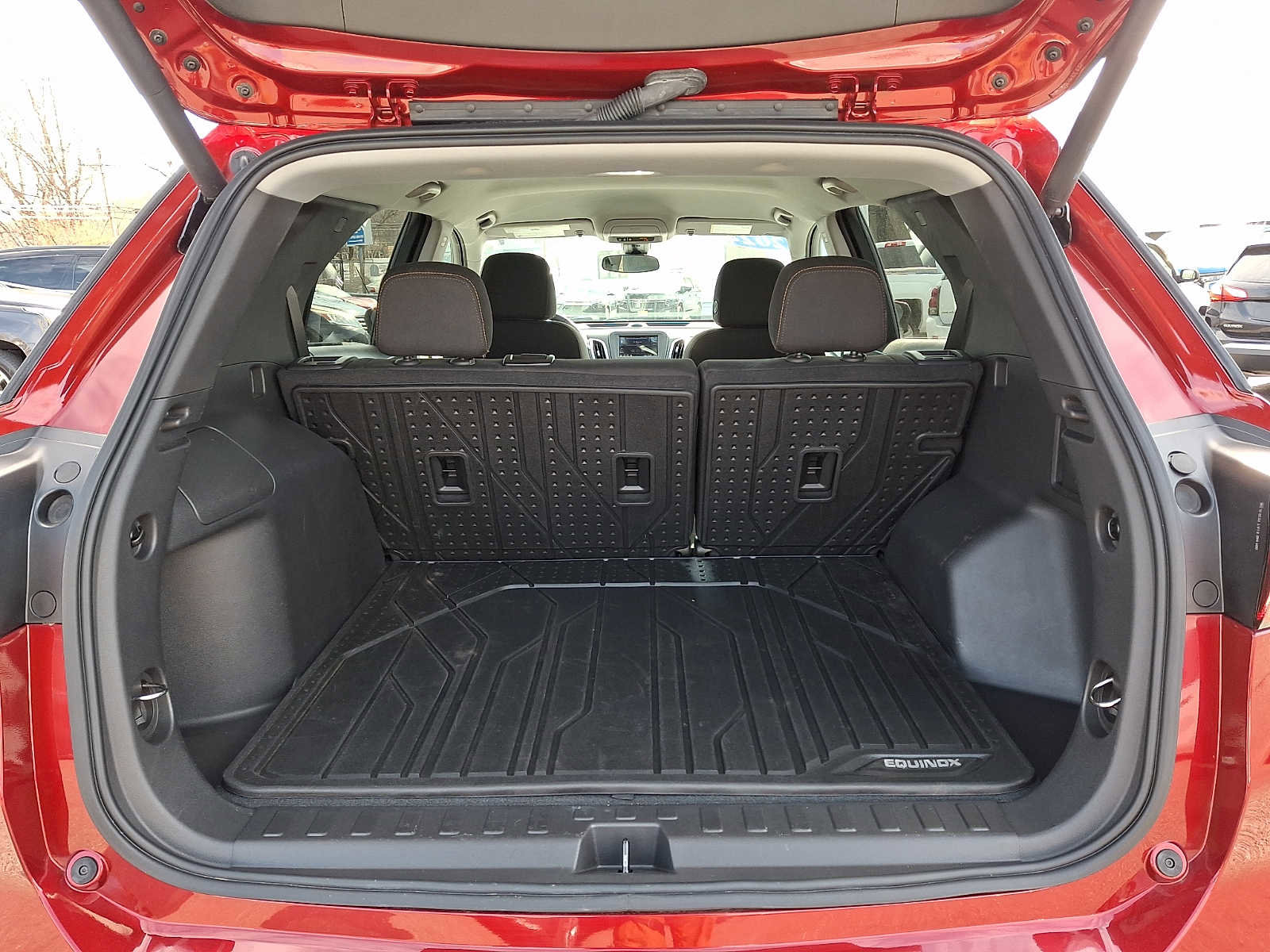 Used 2024 Chevrolet Equinox LT w/ LPO, Floor Liner Package AWD/4WD image 27