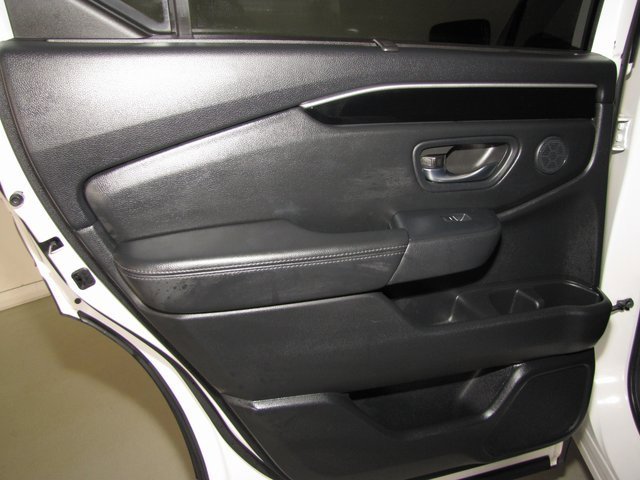 Certified 2024 Honda Pilot Touring image 13