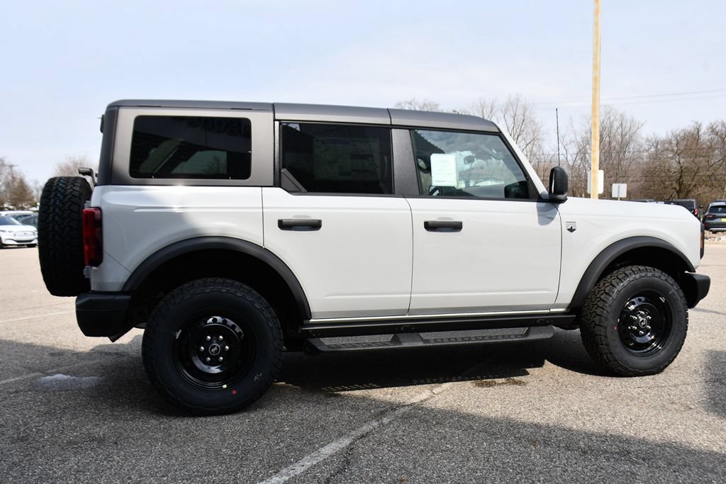 New 2026 Ford Bronco Big Bend w/ Black Diamond Package AWD/4WD image 7