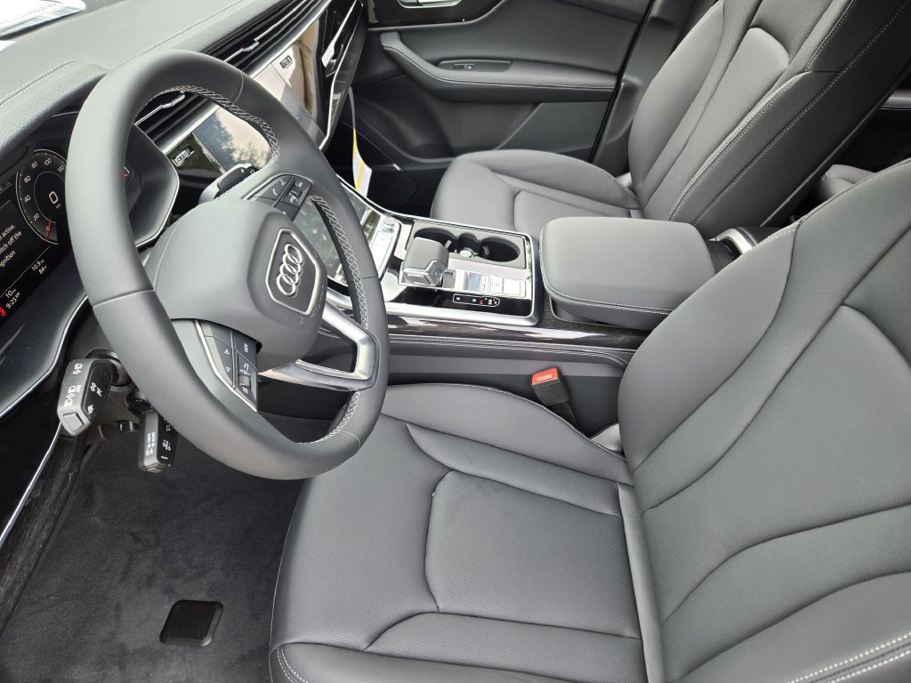 New 2026 Audi Q7 Premium Plus AWD/4WD image 17