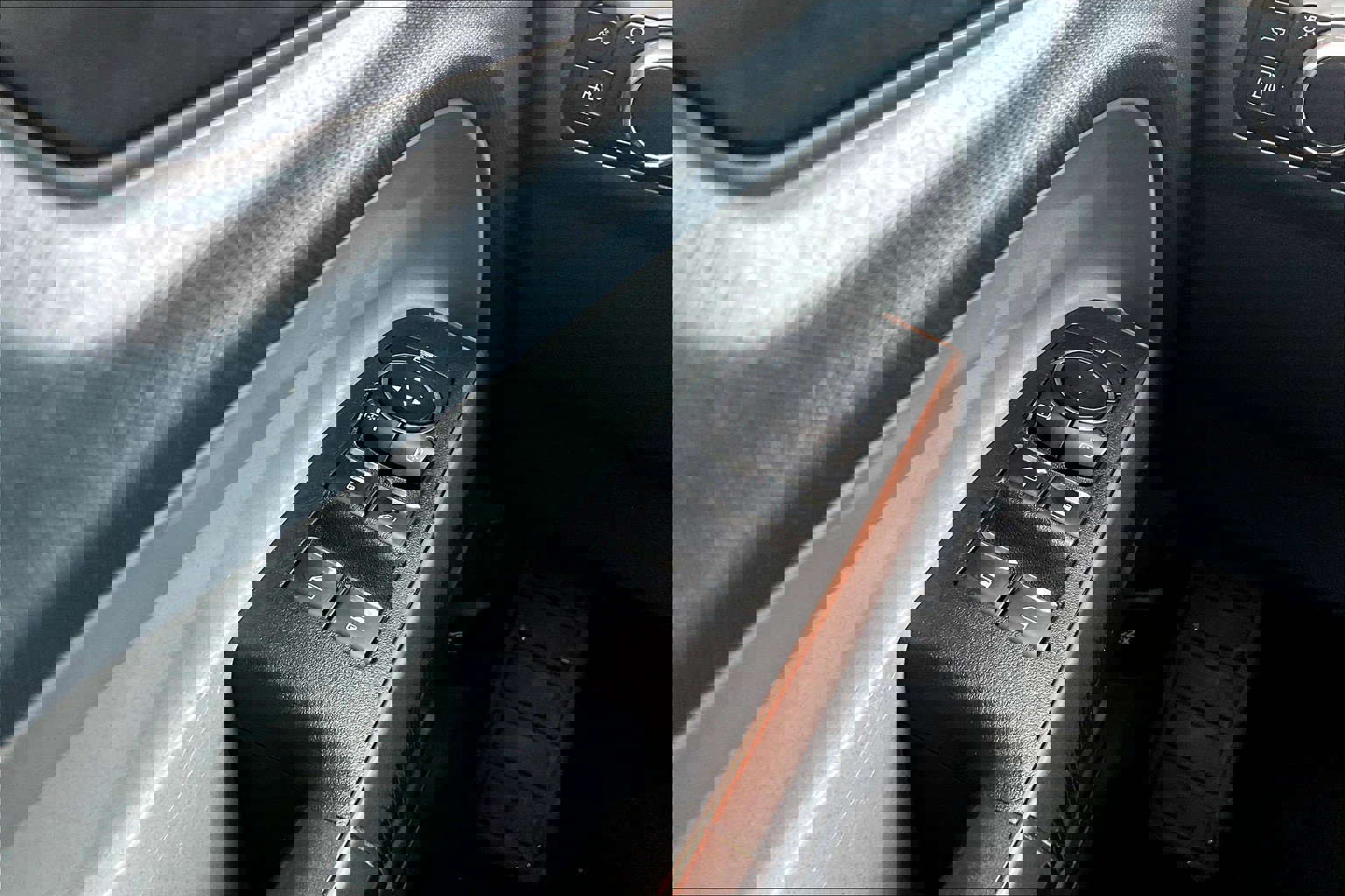 Used 2024 Ford Maverick Lariat image 34