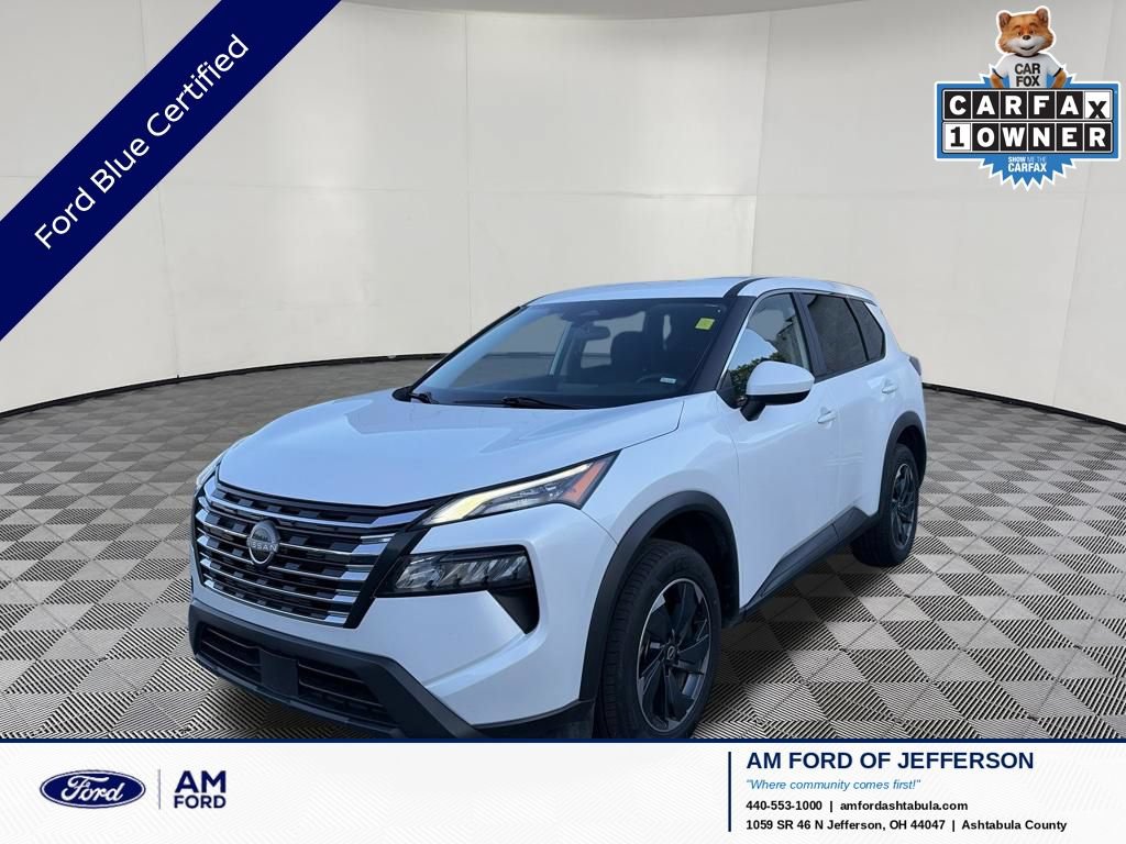 Used 2024 Nissan Rogue SV FWD image 1