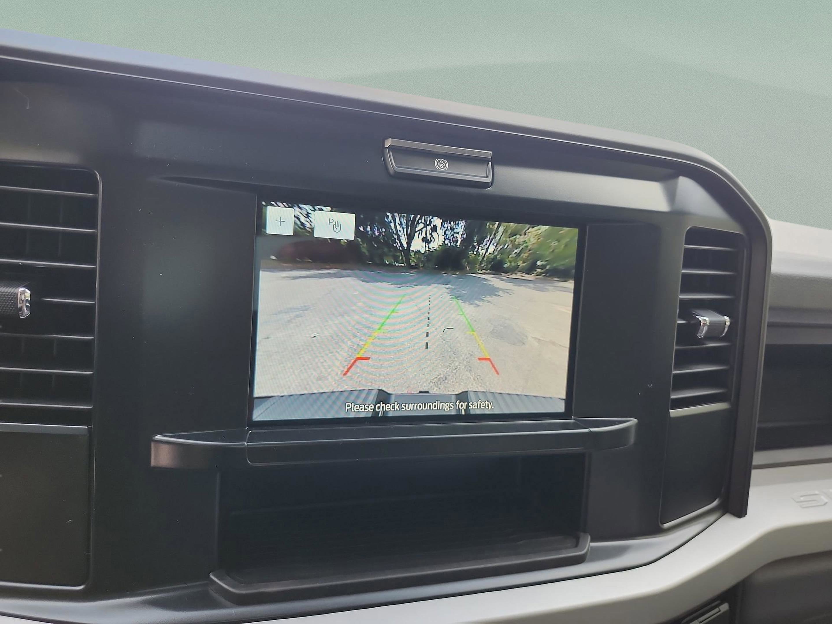 New 2025 Ford F250 XL RWD image 27