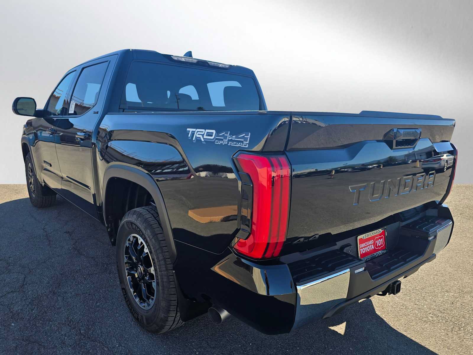 New 2026 Toyota Tundra SR5 AWD/4WD image 5