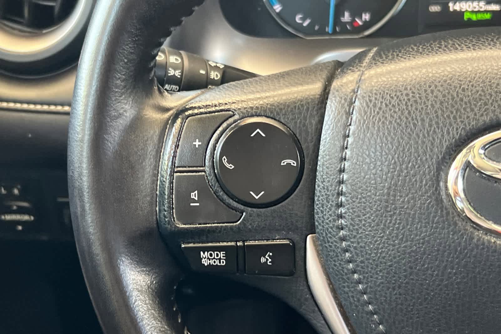 Used 2017 Toyota RAV4 Limited AWD/4WD image 26