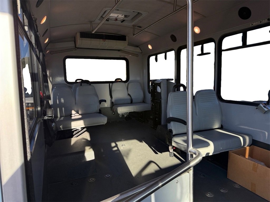 Used 2014 Chevrolet Express 4500 Base w/ Shuttle Bus Package image 13