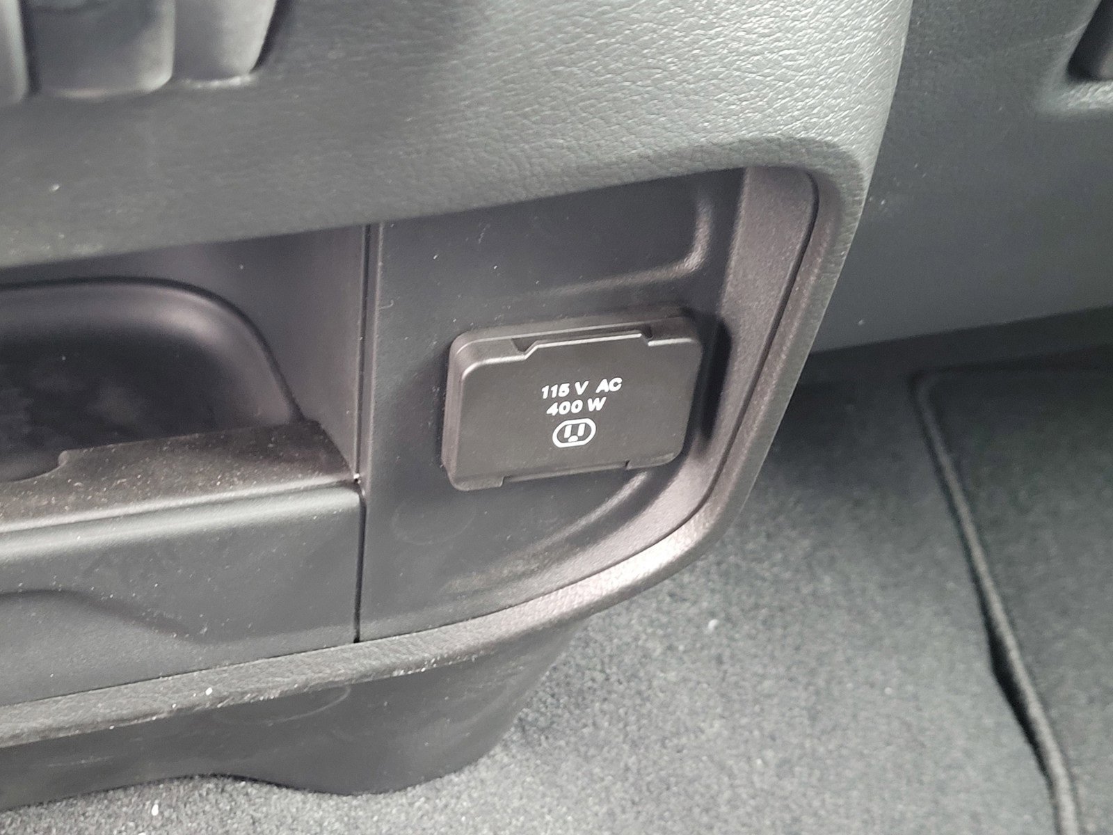 New 2026 RAM 2500 Tradesman image 15