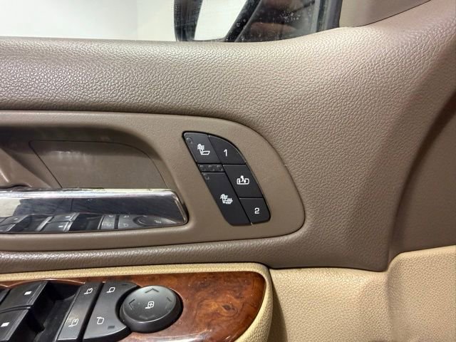 Used 2010 GMC Sierra 1500 SLT w/ SLT Convenience Package AWD/4WD image 10