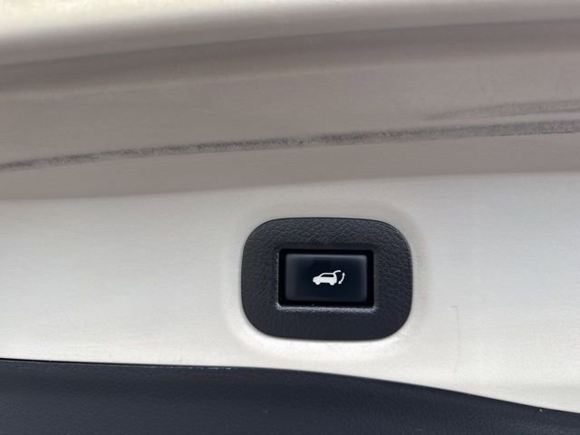 Certified 2019 Nissan Rogue SV image 20