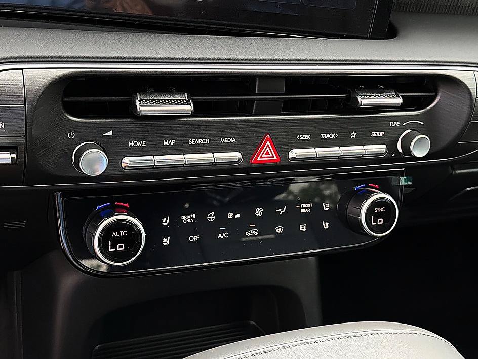 New 2026 Hyundai Palisade Calligraphy AWD/4WD image 11