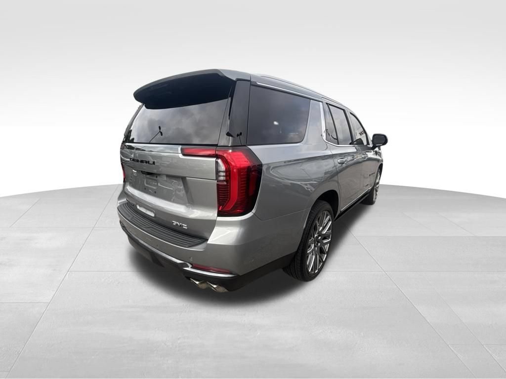 Used 2026 GMC Yukon Denali Ultimate w/ LPO, Illumination Package AWD/4WD image 7